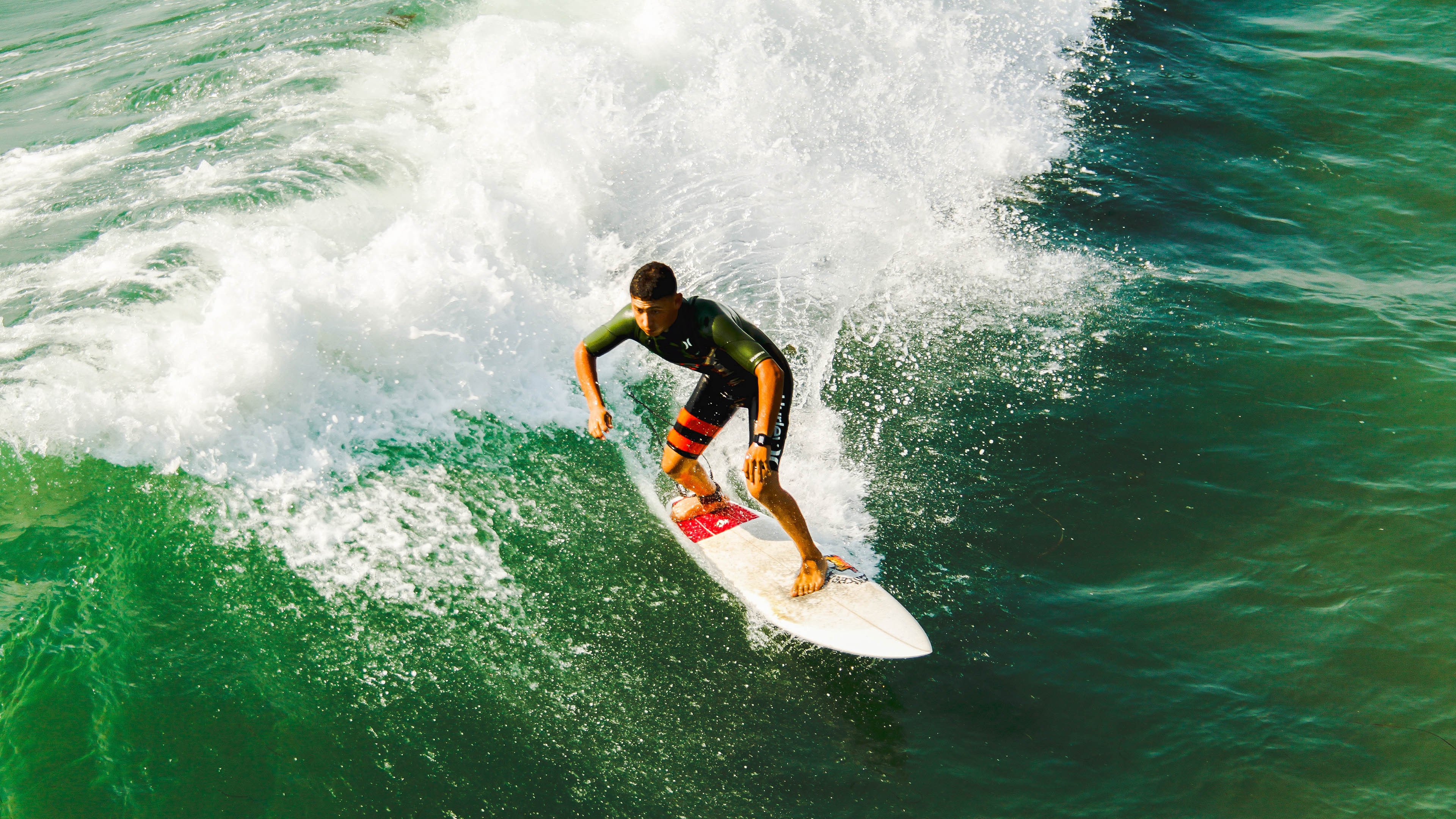 夺冠大猜想：赛季末或许改变格局的关键战役，夺冠里的比赛是真的吗